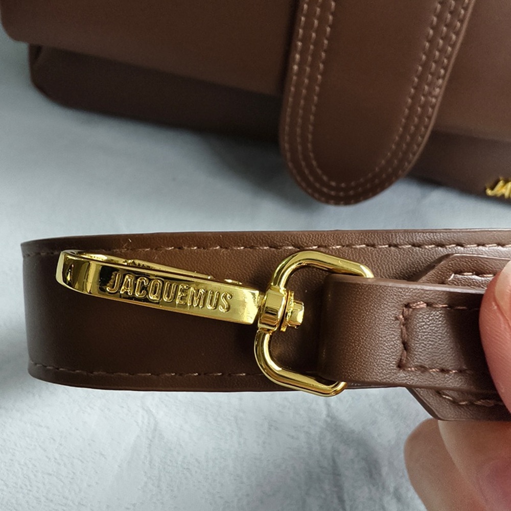 Jacquemus Brown Shoulder Bag - Picture 4 of 7